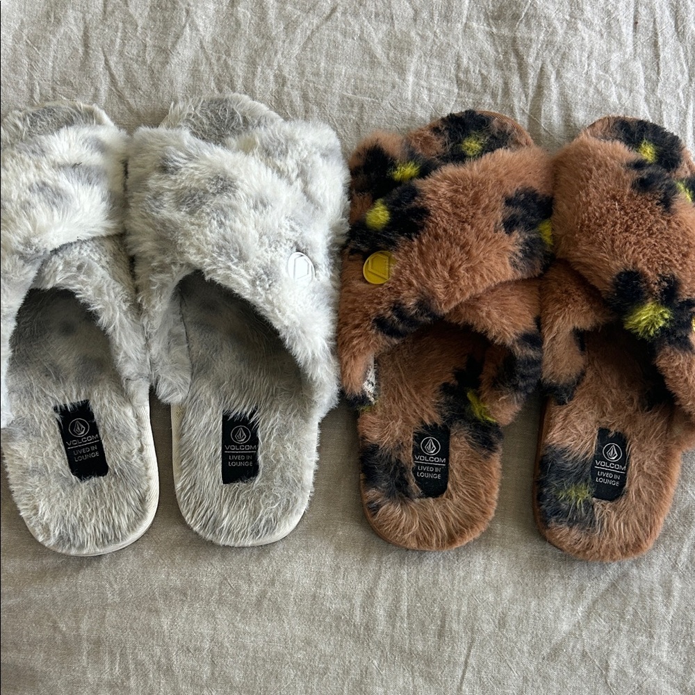 Volcom Plush Slide Slippers in Gray and Brown Leopard
